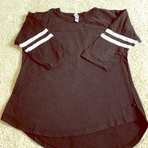 Black baseball tee